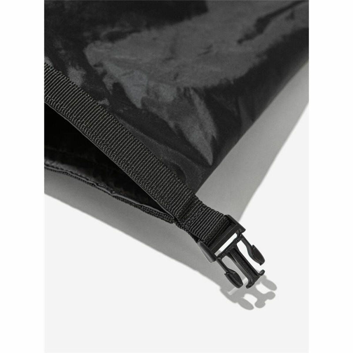 V5H502B008752D1E2C2CF26FD4C6A19CB0CR5290323P4